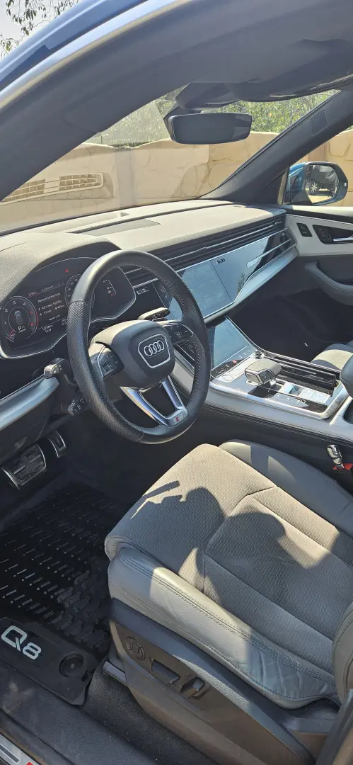 Audi Q8