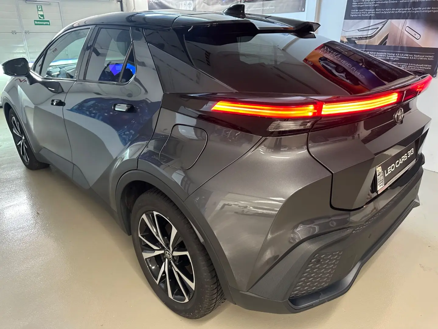 C-HR Hybrid FWD Team Deutschland