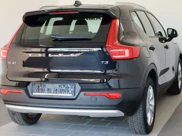 XC40 T3 Momentum Pro, Navi, LED, DAB, PDC