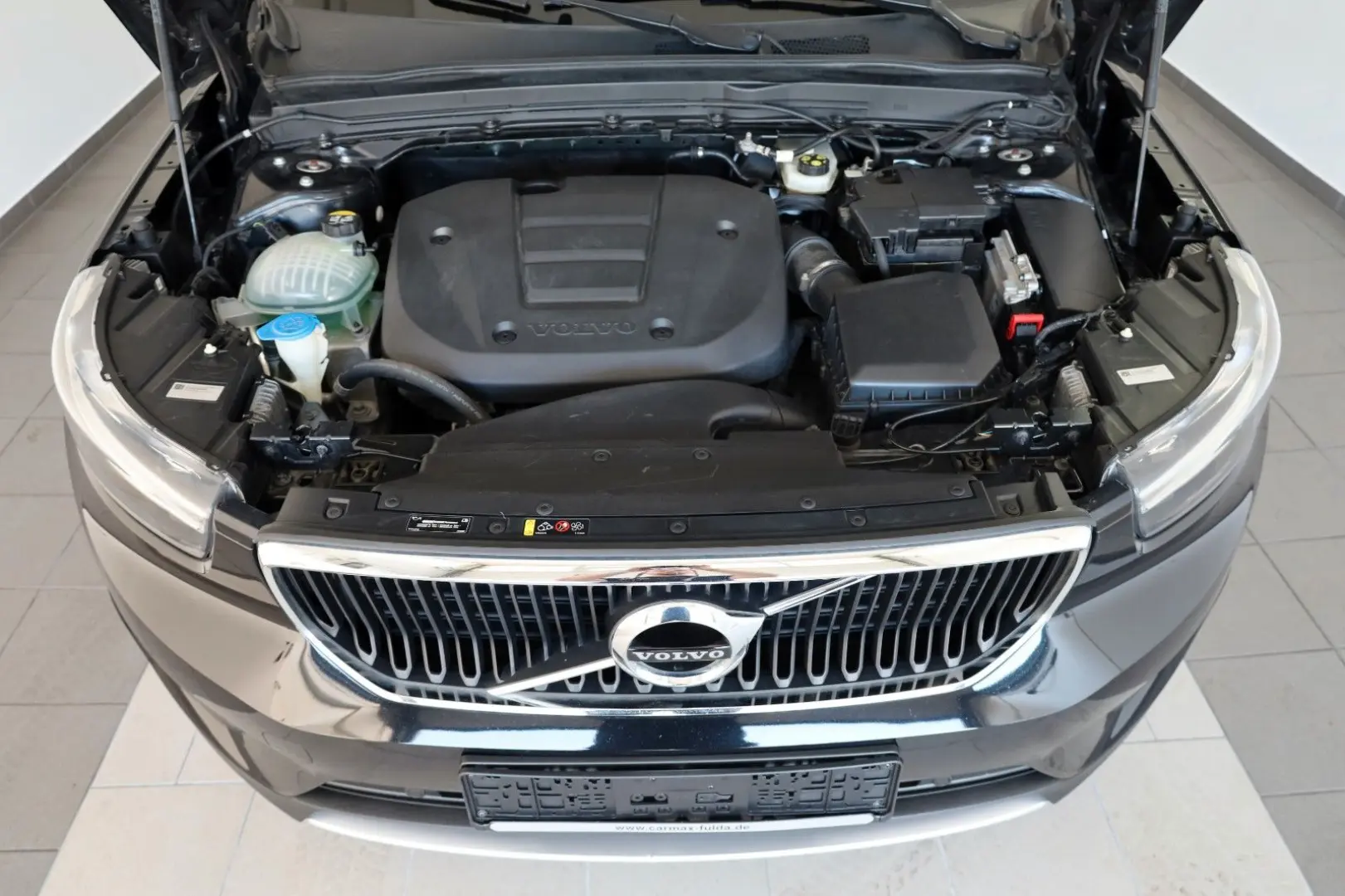XC40 T3 Momentum Pro, Navi, LED, DAB, PDC