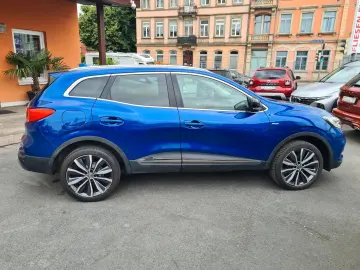 Kadjar BOSE 1.3 TCe 140 GPF AUTOMATIK +NAVI/LED!
