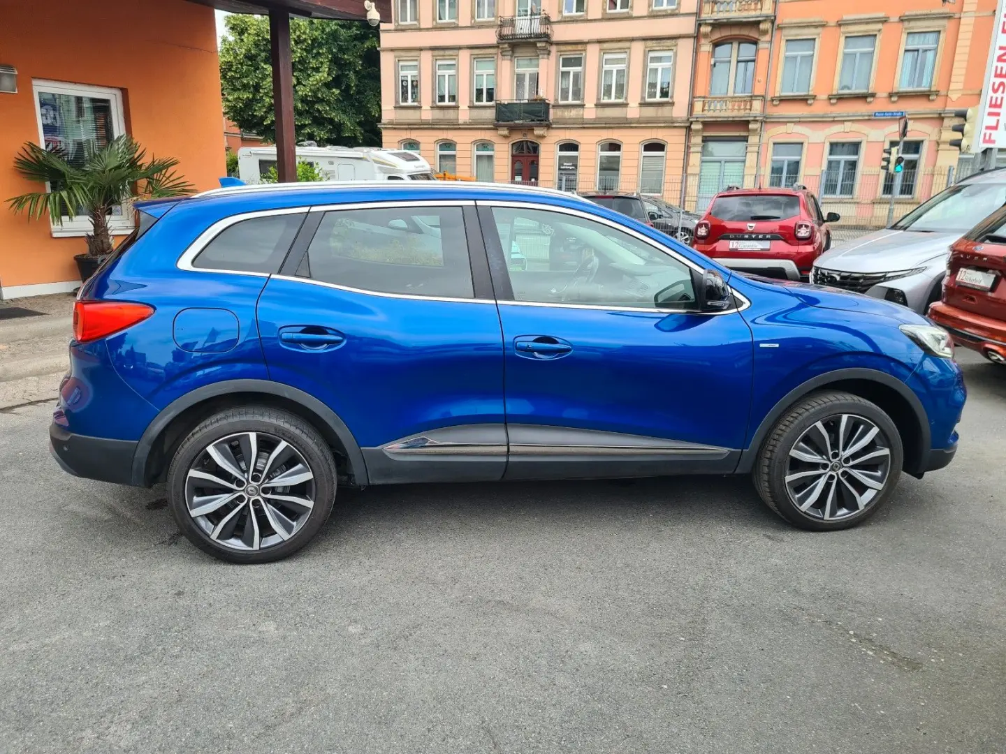 Kadjar BOSE 1.3 TCe 140 GPF AUTOMATIK +NAVI/LED!
