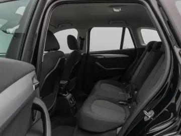X1 xD25e Parkassist DAB LED Geschwindigkeitsreg