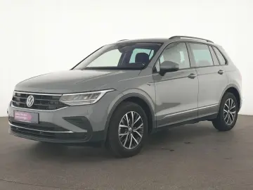 Tiguan Life LED|Kamera|ACC|Navi|SHZ|Komfortsitze