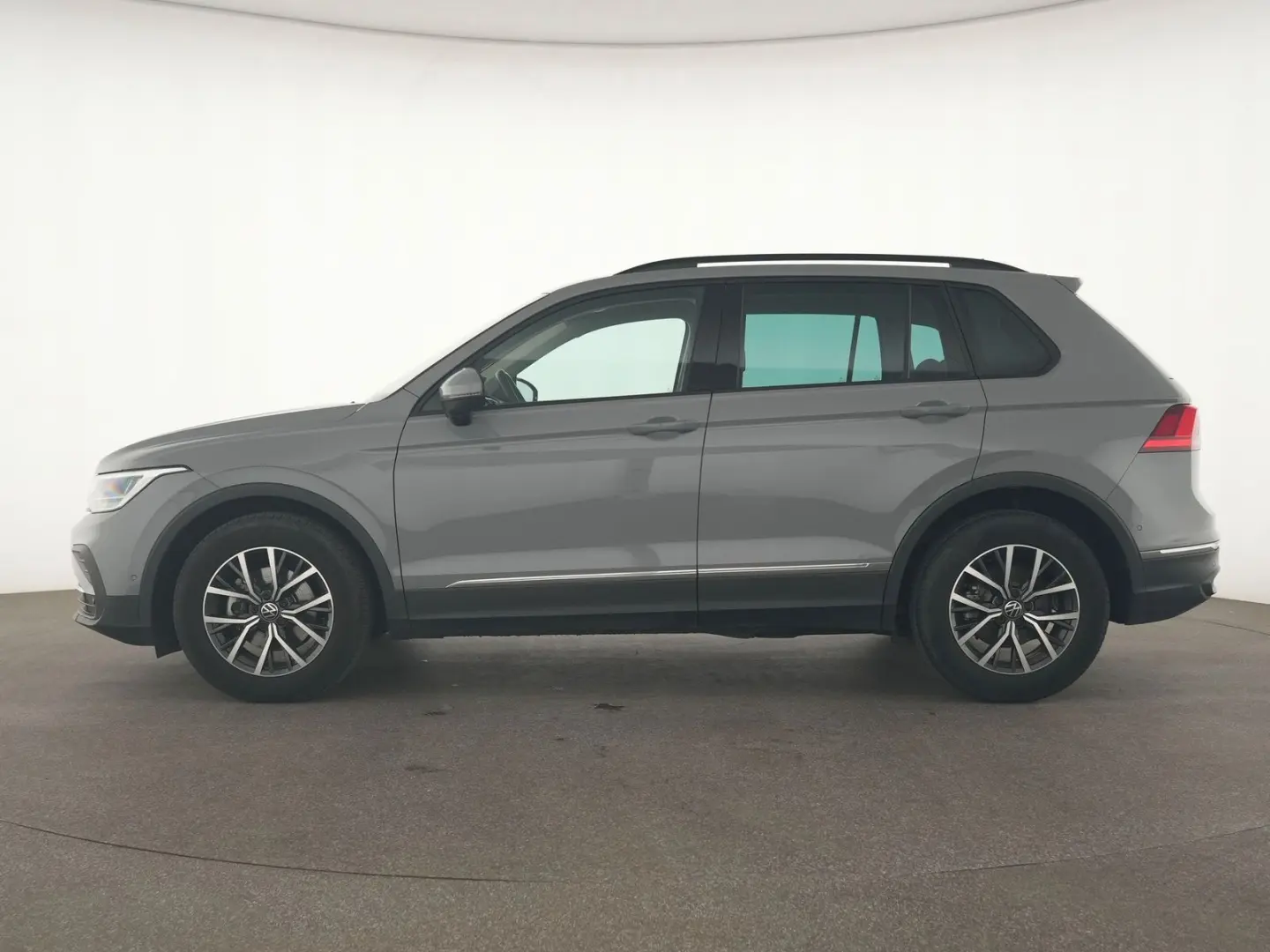 Tiguan Life LED|Kamera|ACC|Navi|SHZ|Komfortsitze