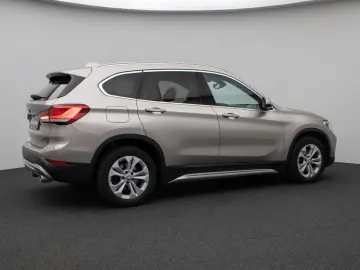 X1 xD25d xLine H/K DAB Parkassis AHK Alarm Sport