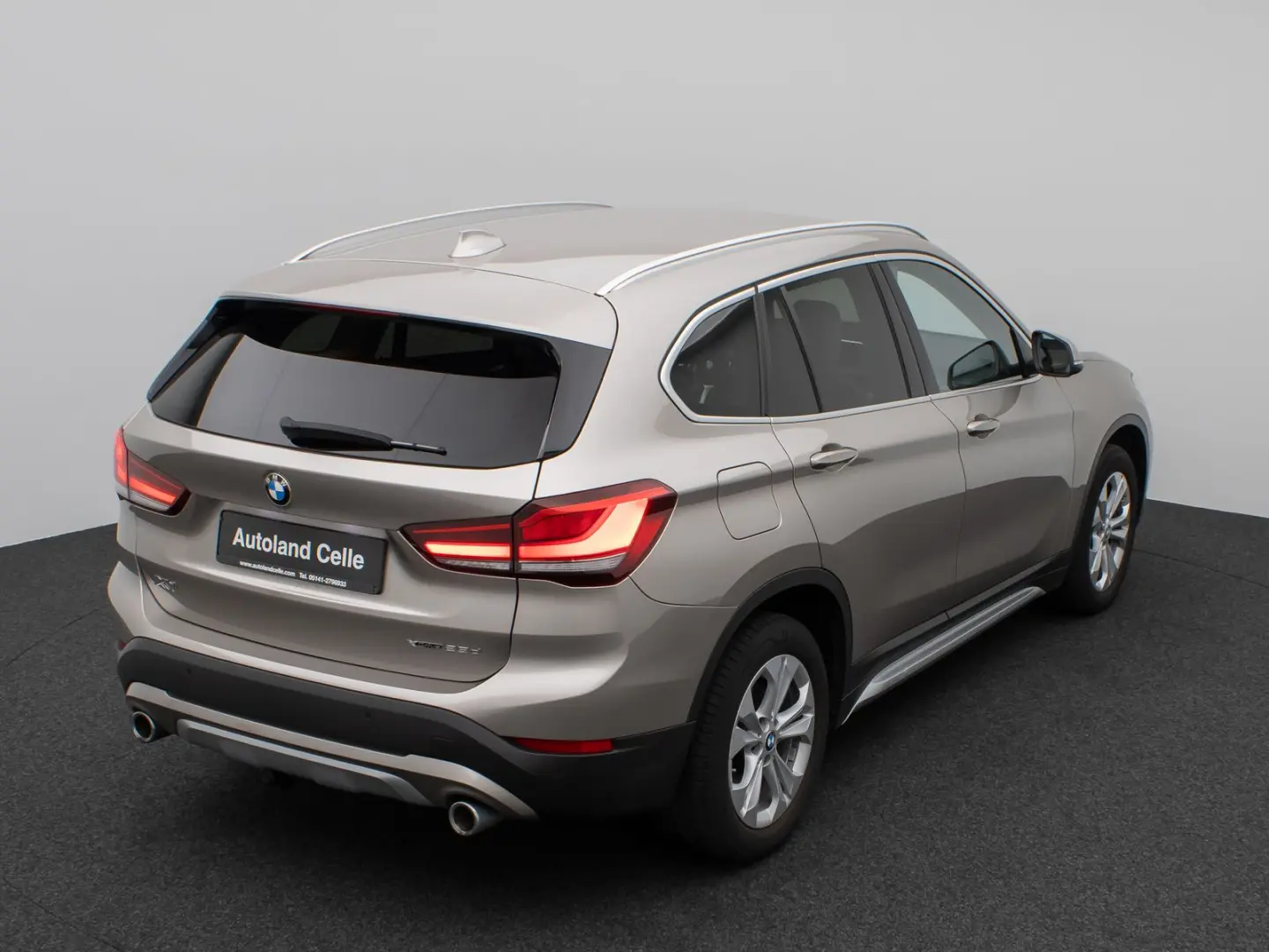 X1 xD25d xLine H/K DAB Parkassis AHK Alarm Sport
