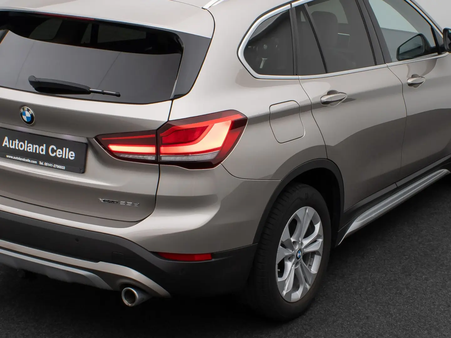 X1 xD25d xLine H/K DAB Parkassis AHK Alarm Sport