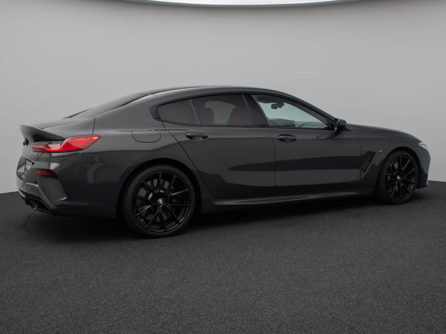 M850i xD GC Panorama 360°DAB H/K SoftCl 20Zoll