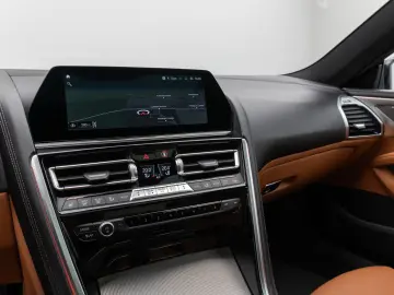 M850i xD GC Panorama 360°DAB H/K SoftCl 20Zoll