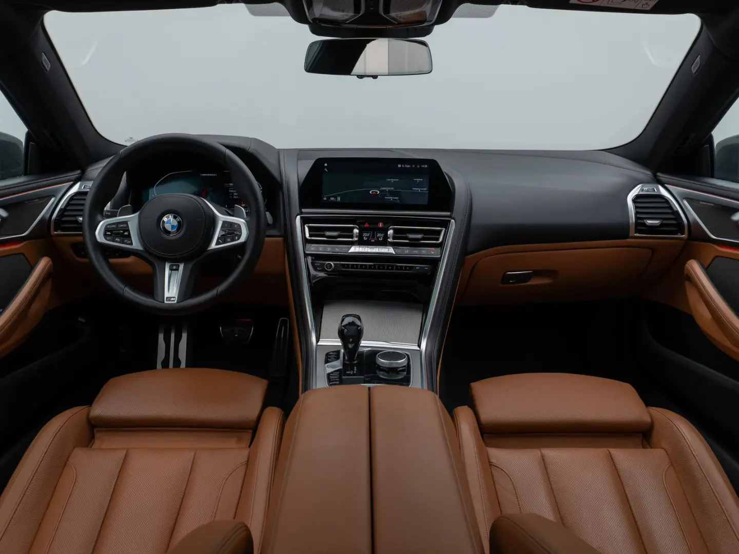 M850i xD GC Panorama 360°DAB H/K SoftCl 20Zoll