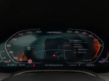 M850i xD GC Panorama 360°DAB H/K SoftCl 20Zoll