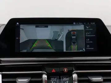 M850i xD GC Panorama 360°DAB H/K SoftCl 20Zoll