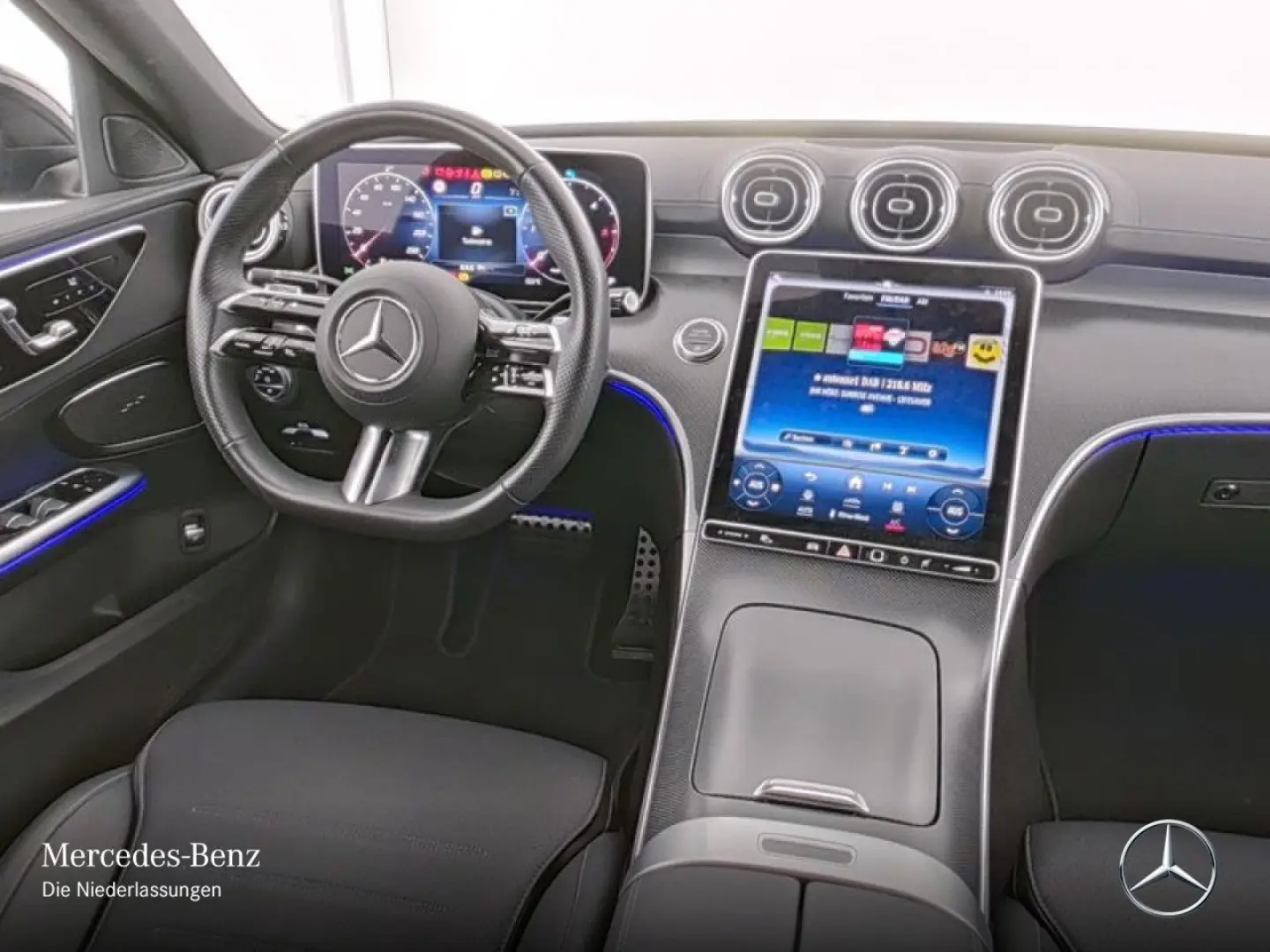 C 300 d AMG Premium/Night/AHK/360/AdvSound/Memo