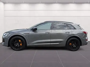 e-tron S line black 50 quattro AHK NAV HEAD KAM