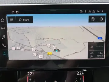e-tron S line black 50 quattro AHK NAV HEAD KAM