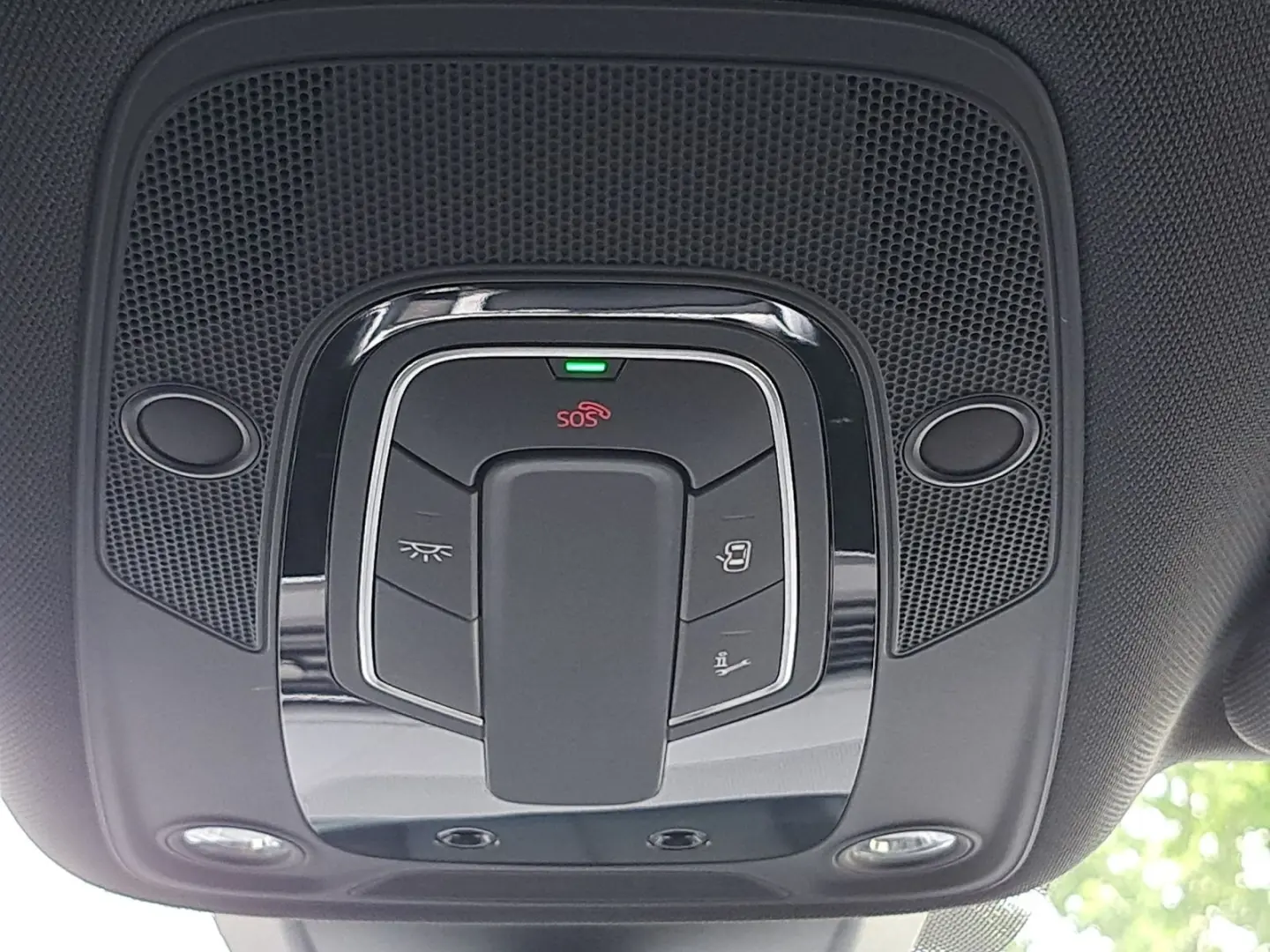 e-tron S line black 50 quattro AHK NAV HEAD KAM