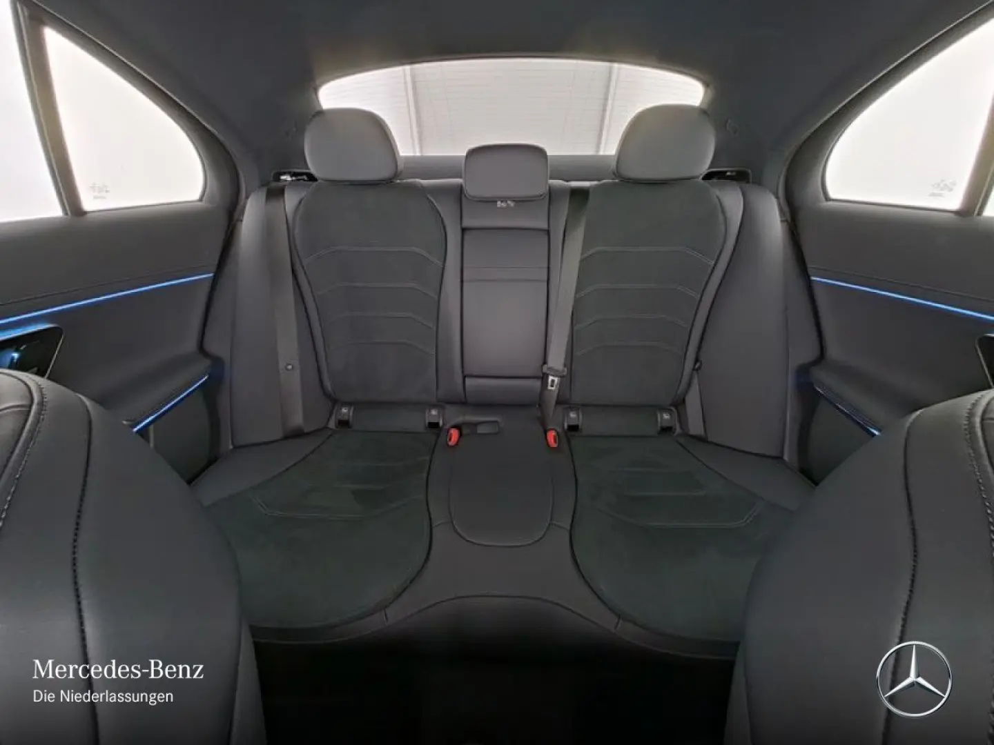 E 200 AMG/AVANCED/DISTR/STANDH/NIGHT/KAM/19
