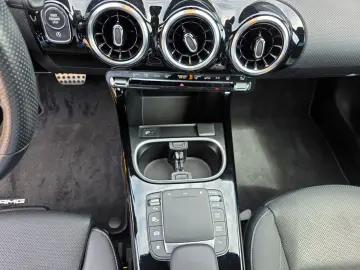 CLA 220 d AMG-Paket/Navi/Kamera/HuD