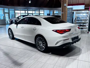 CLA 250 e AMG Line LED+Pano+SR&WR+Navi+SHZ