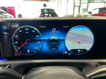 CLA 250 e AMG Line LED+Pano+SR&WR+Navi+SHZ