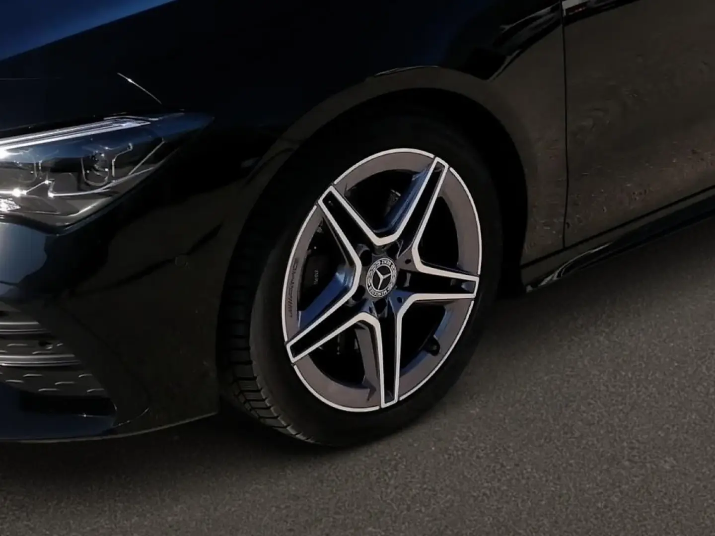 CLA 200 d *AMG*Ambi*RKam*Distr*Mbeam*MBUX*KeyGo*