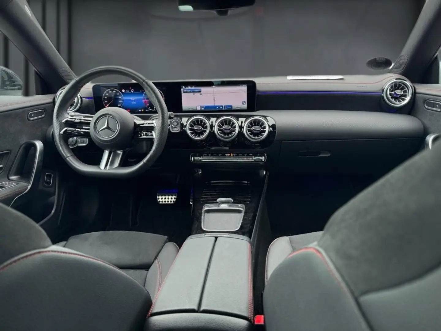 CLA 200 d Coupé AMG, MBEAM, KAM., DISTR., AHK