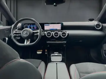 CLA 200 d Coupé AMG, MBEAM, KAMERA, AMBIE., AHK