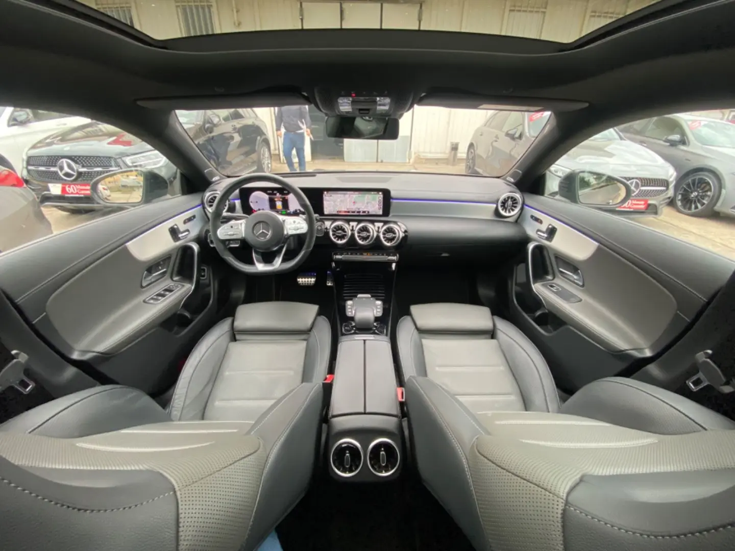 CLA250e AMG Pano_SitzKlima_Burmester_360_Leder_