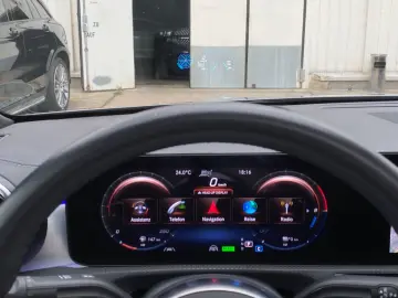 CLA250e AMG Pano_SitzKlima_Burmester_360_Leder_