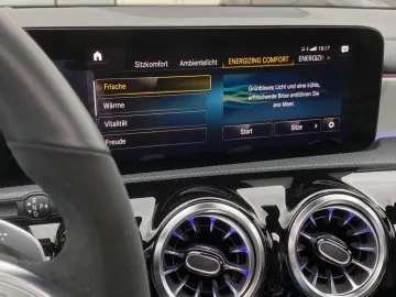 CLA250e AMG Pano_SitzKlima_Burmester_360_Leder_