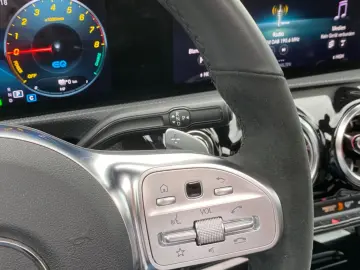 CLA250e AMG Pano_SitzKlima_Burmester_360_Leder_