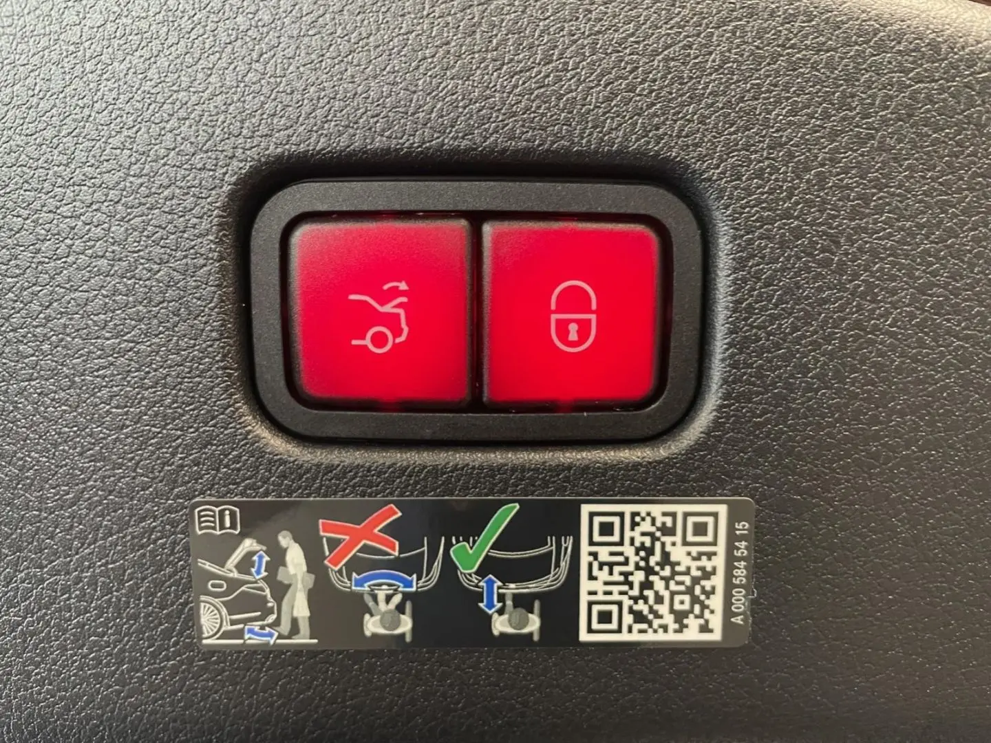 CLE 300 4M AMG NIGHT DIGITAL PANO DISTR BURM 360