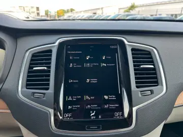 XC90 T8 AWD PHEV*Keyless*7sitze