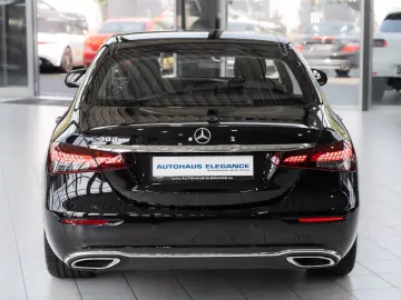 E 300 Lim. Avantgarde*MULTIBEAM*LEDER*NAVI*SHD*
