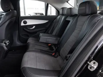 E 300 Lim. Avantgarde*MULTIBEAM*LEDER*NAVI*SHD*