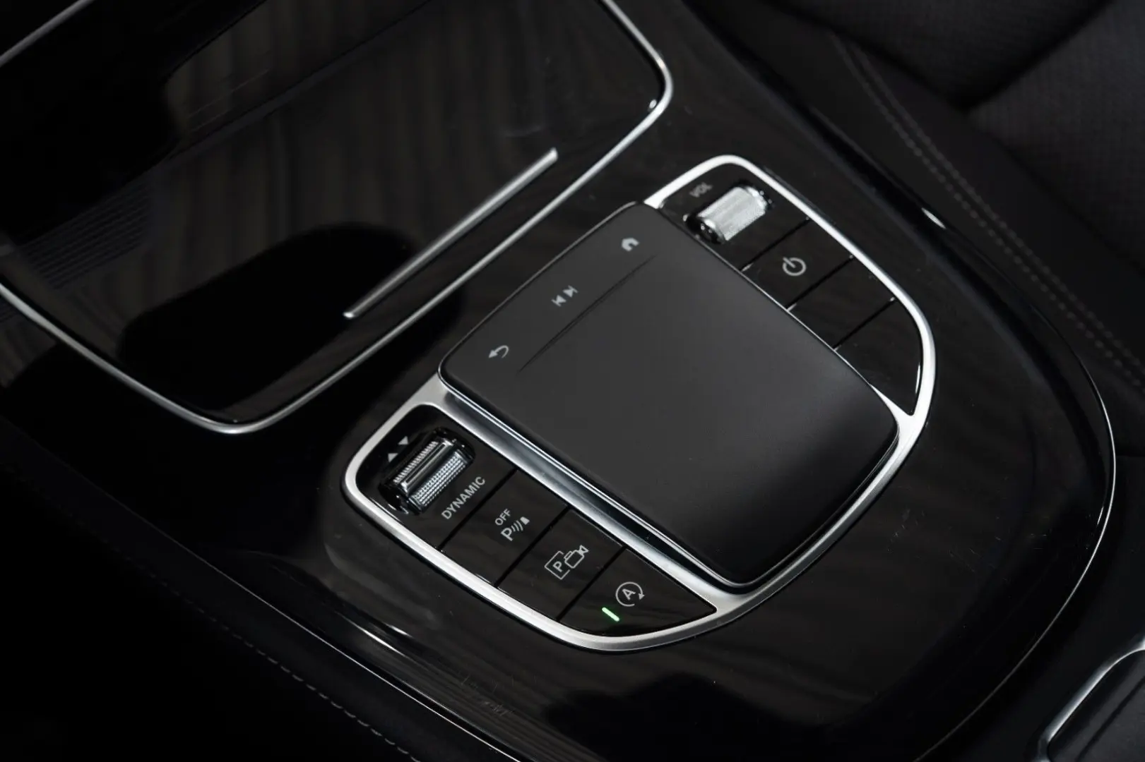 E 300 Lim. Avantgarde*MULTIBEAM*LEDER*NAVI*SHD*