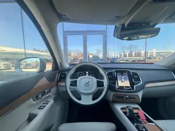 Volvo XC 90 T8 AWD Recharge Geartronic Inscription