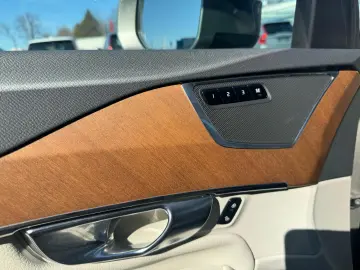 Volvo XC 90 T8 AWD Recharge Geartronic Inscription