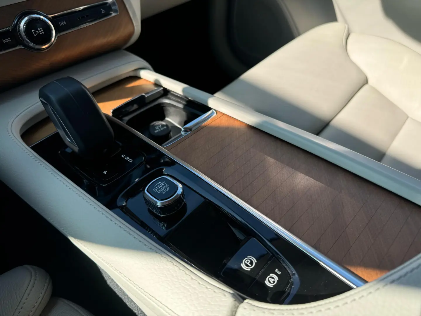 Volvo XC 90 T8 AWD Recharge Geartronic Inscription