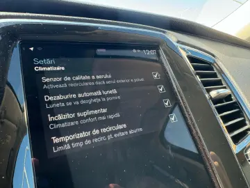 Volvo XC 90 T8 AWD Recharge Geartronic Inscription