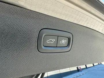 Volvo XC 90 T8 AWD Recharge Geartronic Inscription