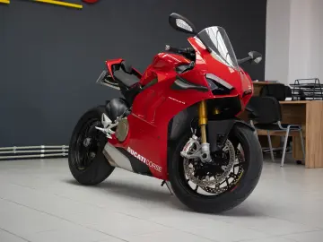 Ducati Panigale V4S