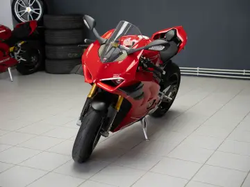Ducati Panigale V4S