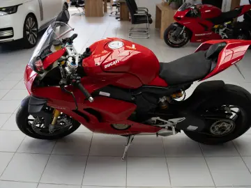 Ducati Panigale V4S