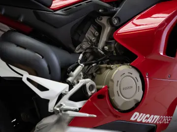 Ducati Panigale V4S