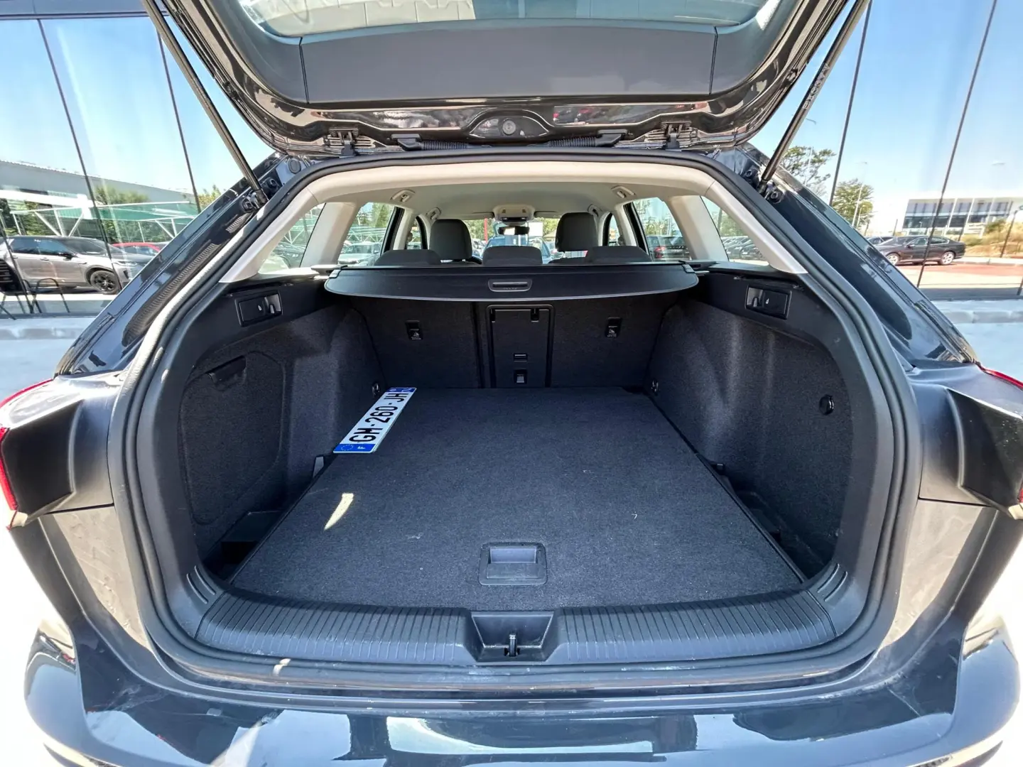 Volkswagen Golf Variant 1.0 eTSI OPF DSG Life