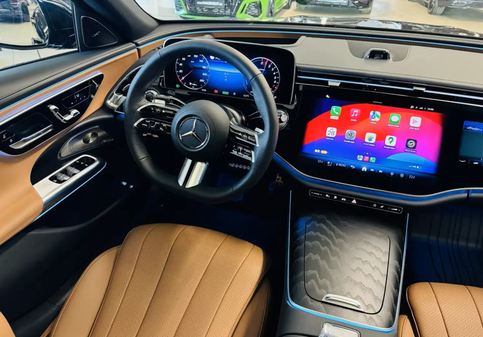 Mercedes-Benz E 300 e AMG-Line*PANO*MEMORY