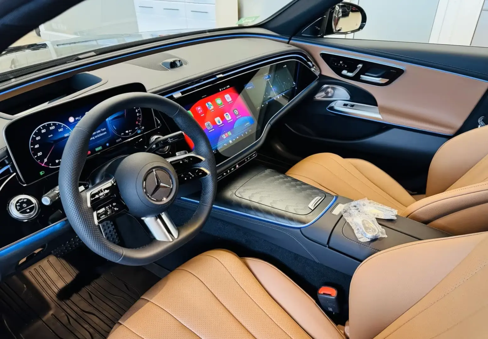 Mercedes-Benz E 300 e AMG-Line*PANO*MEMORY