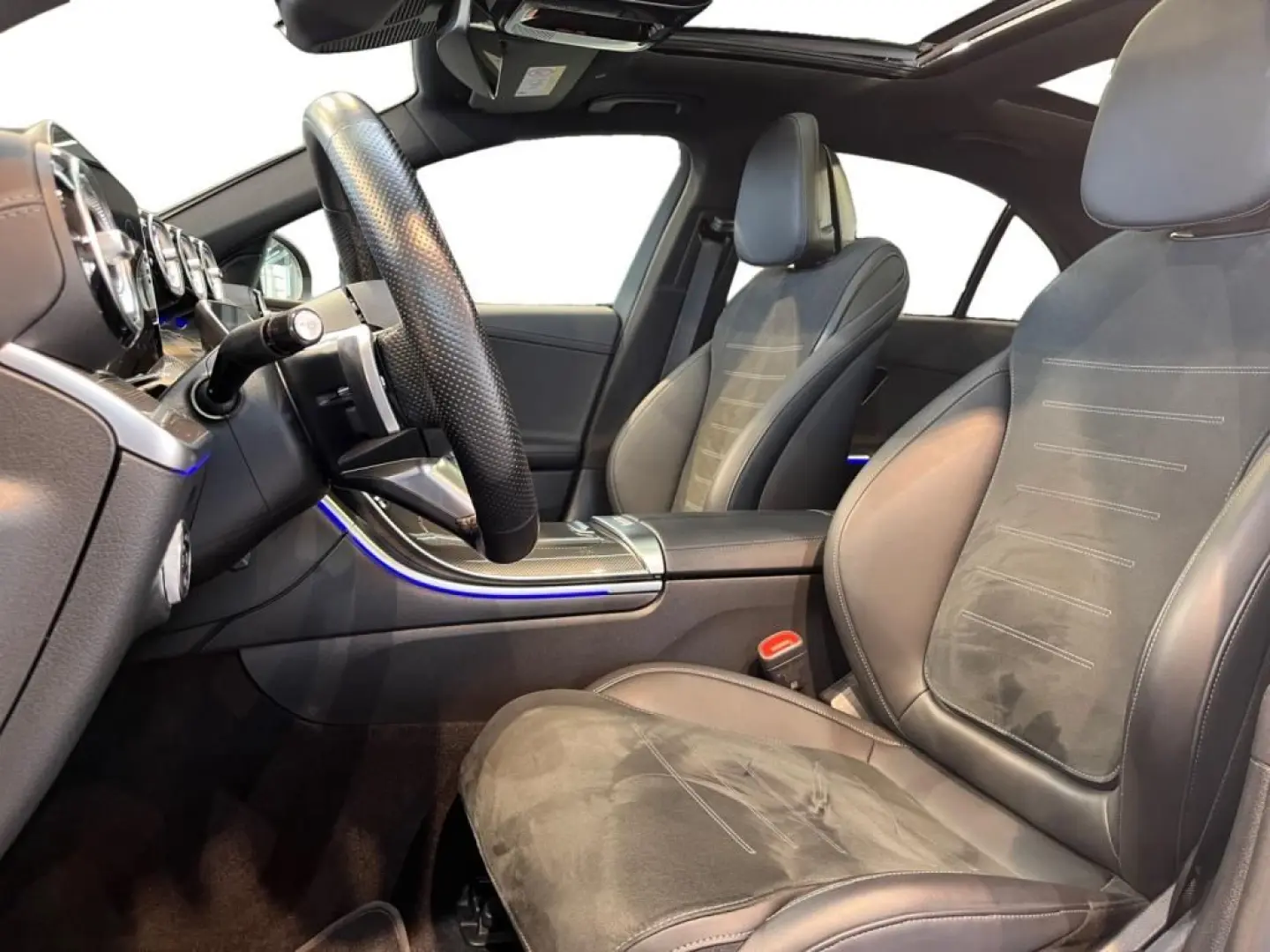 C 300 4matic AMG **DIGITAL LIGHT+Head-up+Night